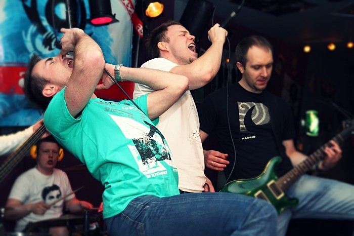 Asspirine grają muzykę, kt&oacute;rą można określić jako energetyczny, ciężki i melodyjny rock (fot. Roxana Dawid)
