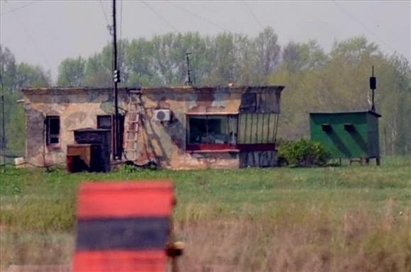Tzw. wieża kontroli lot&oacute;w w Smoleńsku