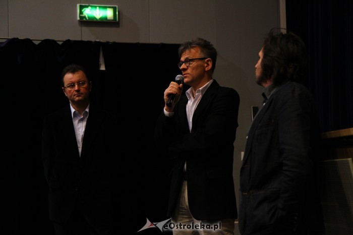 Od lewej: Arkadiusz Czartoryski, Maciej Pawlicki i Arkadiusz Gołębiewski (fot. eostroleka.life) 