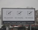 Billboard promujący ateizm w Ostrołęce: „Takie akcje godzą w naszą naturę” [ZDJĘCIA] 