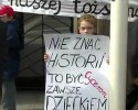 Protest przed MEN: „Rozbijając wspólnotę, czynią ludzi głupszymi” [VIDEO] 