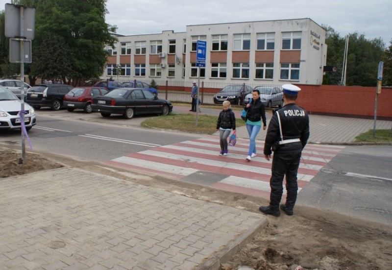 Akcja „Bezpieczna droga do szkoły” fot. KMP Ostrołęka