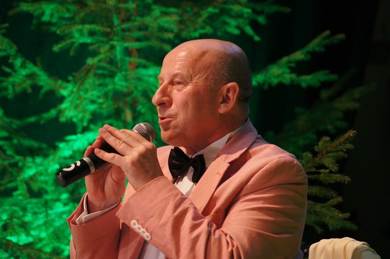 Galę wieczorną poprowadził znany juror Piotr Galiński (fot. eostroleka.life)