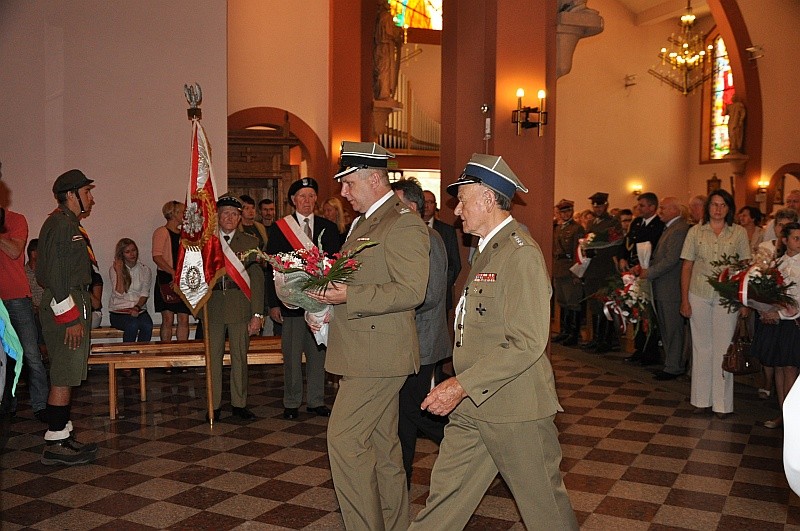 Obchody Święta Wojska Polskiego w Ostrołęce fot. eostroleka.life