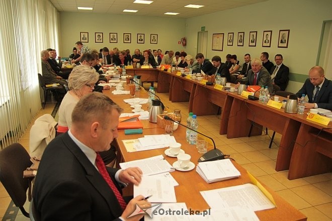 LXIII sesja Rady Miasta Ostrołęki, fot. eostroleka.life