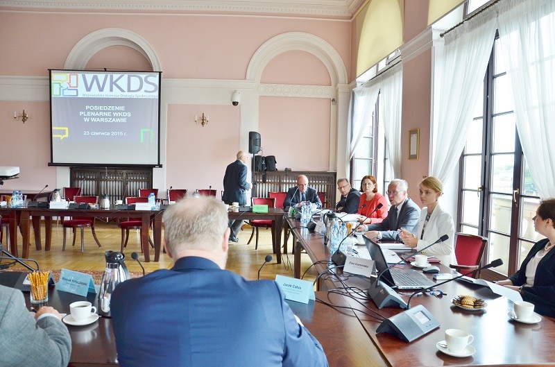 Posiedzeniu WKDS w Mazowieckim Urzędzie Wojew&oacute;dzkim w Warszawie przewodniczył wojewoda Jacek Kozłowski