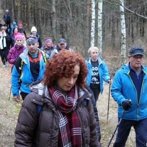 Spacerowali po leśnych zakamarkach Lelisa [ZDJĘCIA]
