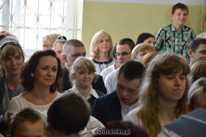 Absolwenci SOS-W mają problem ze znalezieniem miejsca w zajęciach terapeutycznych (fot. eostroleka.life)