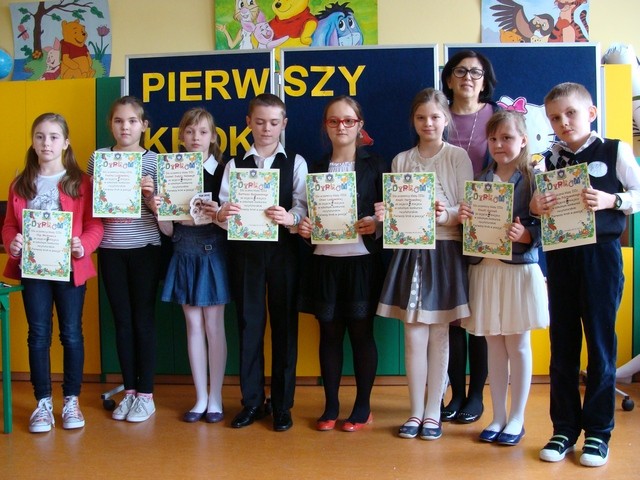 Konkurs recytatorski dla klas I –III „Pierwszy krok w poezję” w SP 6