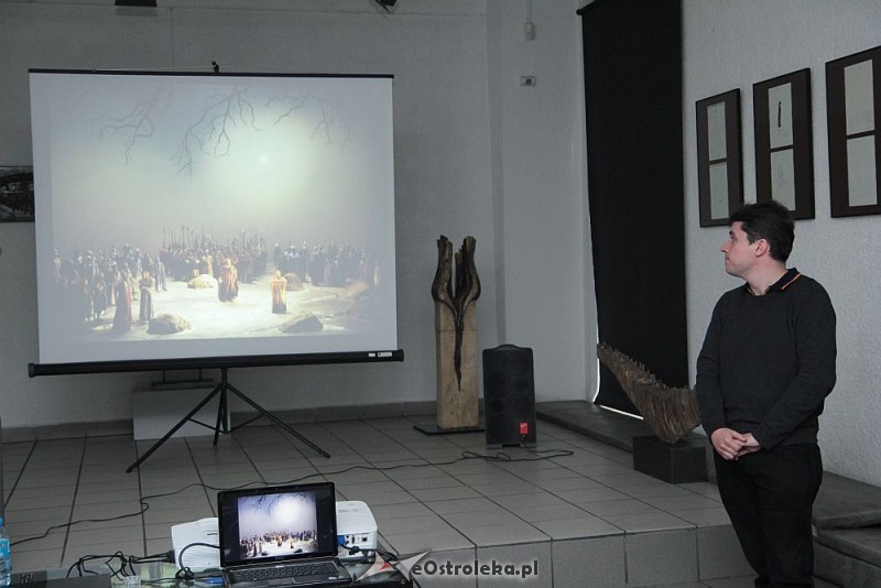 Dyskusję po projekcjach filmowych poprowadził Karol Szafraniec/fot. eOstrołęka.pl