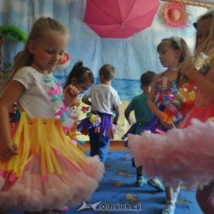 Dzień Hawajski w Punkcie Przedszkolnym "Kangurek" [ZDJĘCIA]