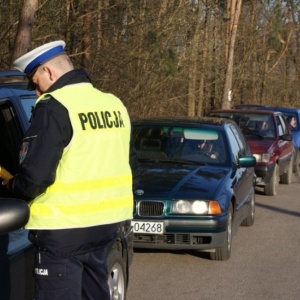 34-letni ostrołęczanien przekroczył prędkość, był pijany i bez prawka 