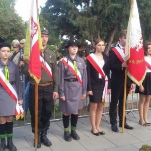 Mieszkańcy Kadzidła uczestniczyli w pogrzebie Żołnierzy Wyklętych Niezłomnych na „Łączce” [ZDJĘCIA]