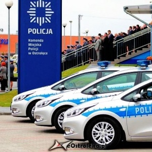 Wójtowie i starosta „zrzucą się” na radiowozy dla ostrołęckiej policji
