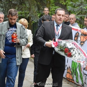 Ostrołęckie obchody 72. rocznicy rzezi wołyńskiej [ZDJĘCIA]