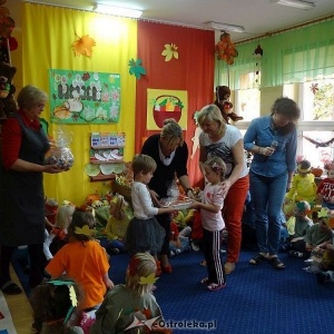 Konkurs plastyczny „W jesiennym ogrodzie” w Krainie Misiów [ZDJĘCIA]