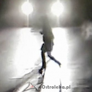 Potrącenie pieszej pod okiem kamery monitoringu [WIDEO]