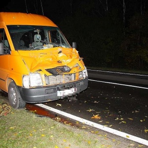 „Międzynarodowy” wypadek pod Ostrowią Mazowiecką. Dwie osoby trafiły do szpitala