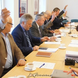 Trwa XXXVIII sesja Rady Powiatu w Ostrołęce [TRANSMISJA NA ŻYWO]