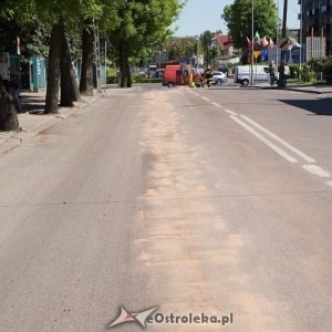 Strażacy usuwali dwie ogromne plamy oleju