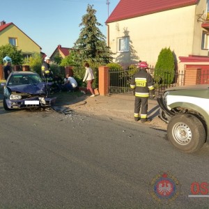 Zalas: Wypadek z udziałem pojazdu Żandarmerii Wojskowej [ZDJĘCIA]