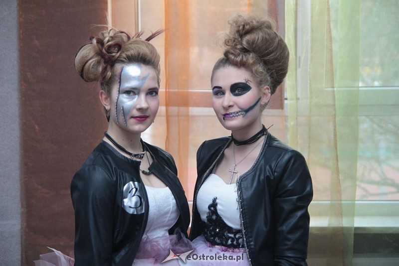 Tematem tegorocznej, &oacute;smej edycji Festiwalu Fryzjerstwa Artystycznego była „Rockowa Lalka”, fot. eOstrołęka.pl