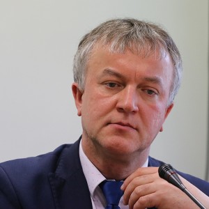 Sesja rady miasta. SP 4 w Ostrołęce bez patrona