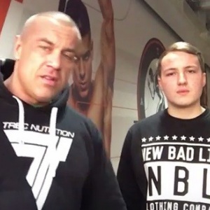 Zobacz jak Michał "Jaglak" Karmowski ukarał internetowego hejtera (wideo)