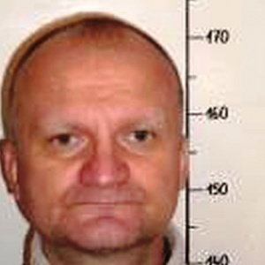Policja szuka ofiar pedofila z Ostrołęki. Opublikowano jego wizerunek