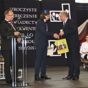 Absolwent III LO laureatem „Matury na 100%”