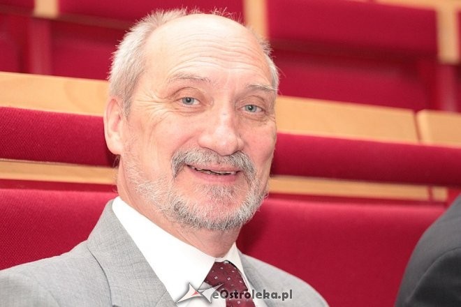 Minister Obrony Narodowej, Antoni Macierewicz, fot. eostroleka.life