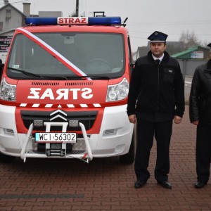 Nowy samochód dla OSP Bakuła [ZDJĘCIA]