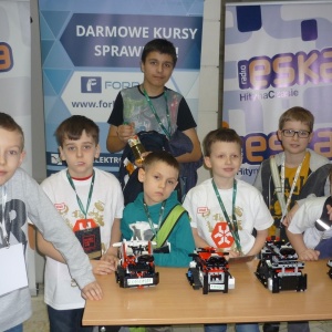 Młodzi ostrołęczanie na Ogólnopolskim Turnieju Robotów Mobilnych ROBOMOTICON 2016 [ZDJĘCIA]