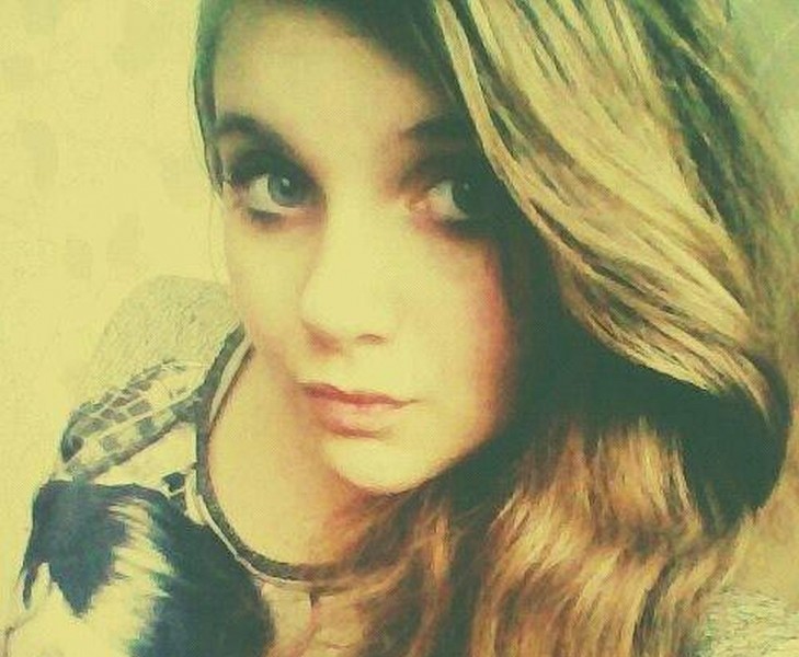15-letnia Patrycja Pragacz od kilku dni poszukiwana jest przez policję. Zaginęła w piątek, 19 sierpnia, fot. KPP Mak&oacute;w Mazowiecki