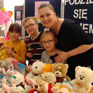 Finał IV Edycji Akcji Charytatywnej „Podziel się misiem” w SP nr 6 [ZDJĘCIA]