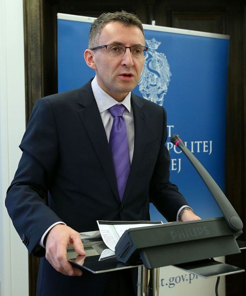 By Michał J&oacute;zefaciuk - Senat Rzeczypospolitej Polskiej, CC BY-SA 3.0 pl, https://commons.wikimedia.org/w/index.php?curid=30703573