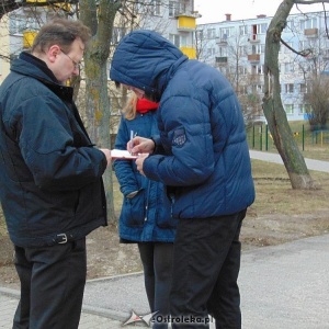 Stowarzyszenie Kukiz'15 zbiera podpisy w sprawie referendum o imigrantach [ZDJĘCIA]