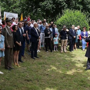 Samorządowcy z Ostrołęki na inscenizacji historycznej w Giżycku [ZDJĘCIA]