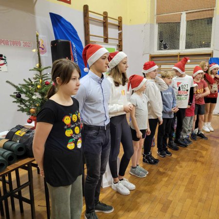 Mikołajki na sportowo z UKS Clan Ostrołęka. Kolejna edycja świetnej imprezy [ZDJĘCIA]