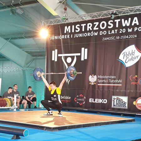 Atleci z Ostrołęki na Mistrzostwach Polski juniorów w podnoszeniu ciężarów [ZDJĘCIA]