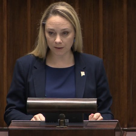 "Potrzebne jest tu rozwiązanie systemowe". Posłanka z Ostrołęki o stypendiach i nagrodach dla sportowców [WIDEO]