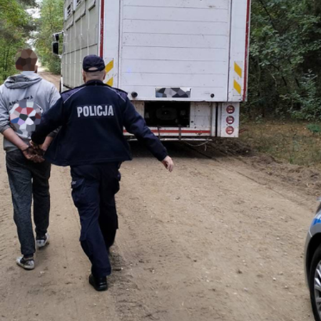 Pijany poszukiwany zatrzymany dzięki czujności policjanta