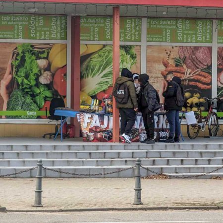 Jak Sylwester, to fajerwerki. Warto poznać zasady bezpieczeństwa