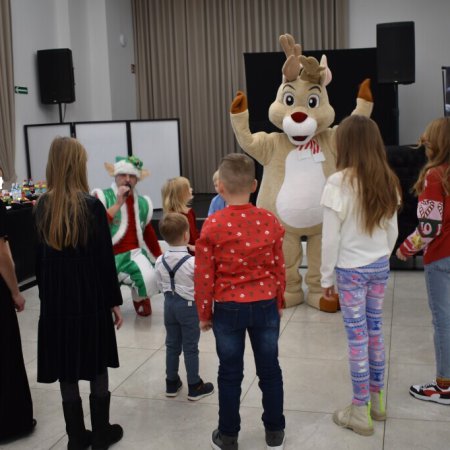​​​​​​​Świąteczne spotkanie rodzin zastępczych z powiatu ostrołęckiego [ZDJĘCIA]