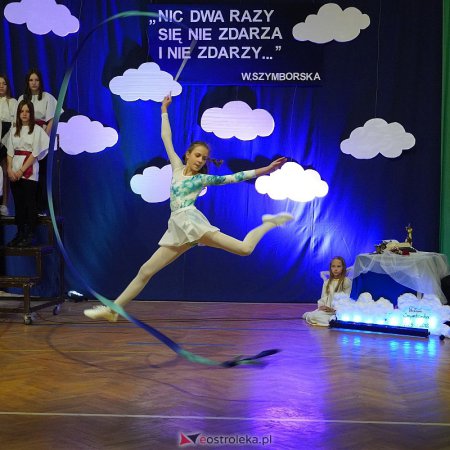 Orzeł Biały w sercach uczniów Szkoły Podstawowej nr 6 w Ostrołęce [ZDJĘCIA]