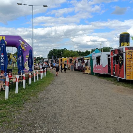 Food Trucki już na plaży miejskiej: ruszył najsmaczniejszy festiwal [ZDJĘCIA]