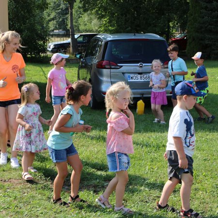 Sielanka, piękna pogoda, smakołyki i kurpiowska muzyka - tak wygląda “Niedziela na wsi w Chudku” [WIDEO, ZDJĘCIA]