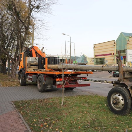 Wymiana oświetlenia przy ulicy Fieldorfa Nila. Ważna informacja dla mieszkańców!