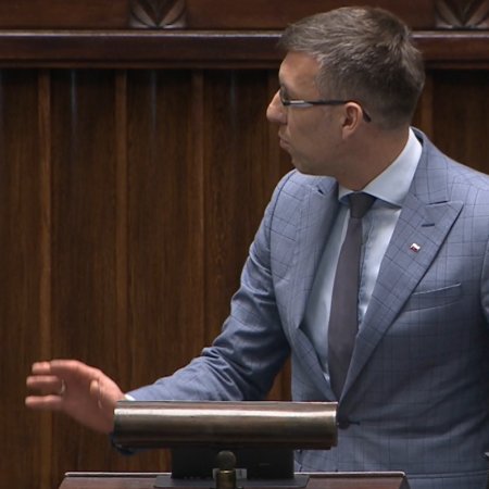 "Żeby pan minister sobie zapisał". Grabowski wytknął nieobecność Tuska. Padł apel [WIDEO]
