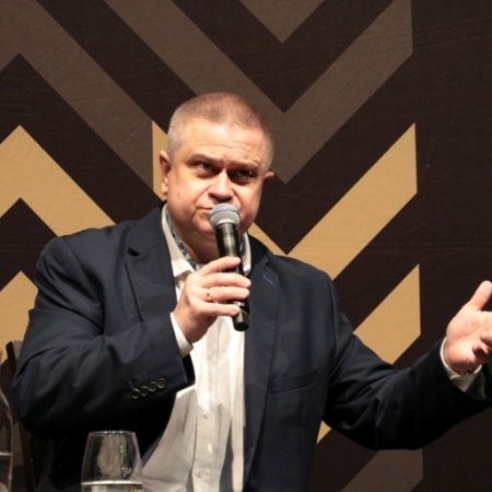 Spotkanie z Robertem Radzikiem „Wyklęte rodziny”